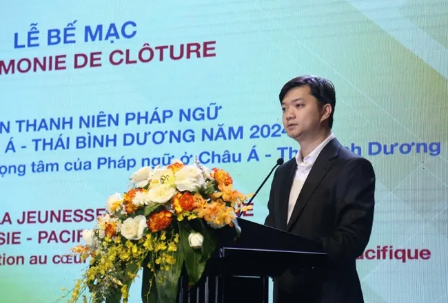 Secretary of the Central Committee of the Ho Chi Minh Communist Youth Union and Chairman of the Central Committee of the Vietnam Students' Association Nguyen Minh Triet speaking at the closing ceremony