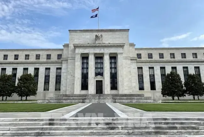 Fed sẽ hạ lãi suất bao nhiêu?