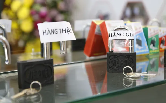 Phân biệt hàng hoá thật - giả trên thị trường