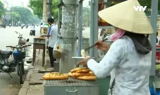 Lo ngại an toàn thực phẩm từ những xe bánh mì đường phố