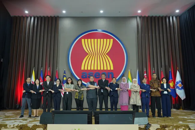 Kick-off Ceremony of AI Ready ASEAN programme