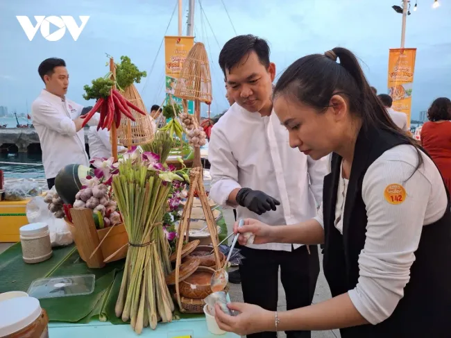 Lần đầu tiên Đà Nẵng tổ chức Lễ hội Food Tour với hơn 200 món ăn đặc trưng