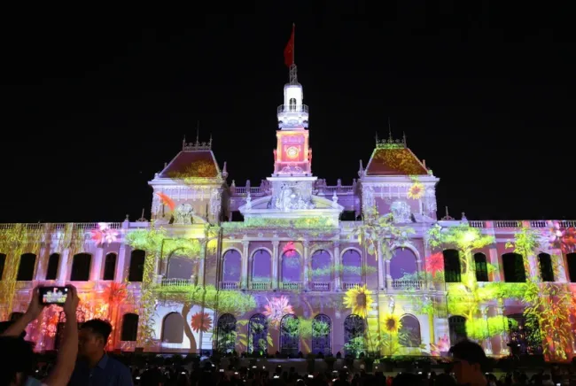 A 3D mapping show by artists from Belgium (Photo: VNA)