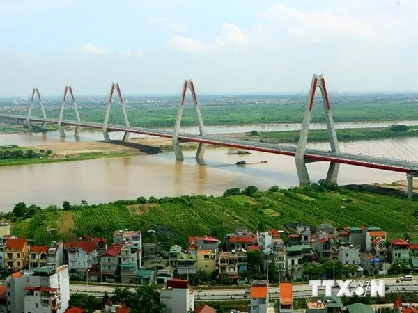 Nhat Tan bridge in Hanoi (Photo: VNA)