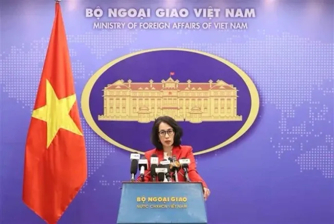 Speaking at the Ministry of Foreign Affairs' regular press briefing on April 24, spokesperson Pham Thu Hang stressed that Vietnam is willing to work with relevant US authorities to resolve the matter, ensuring that all information is reviewed in an objective and fair manner and in line with international practices, thereby facilitating and promoting bilateral cooperation in economy, trade, and investment.“

We remain committed to fostering trade activities in a fair and transparent manner, whi