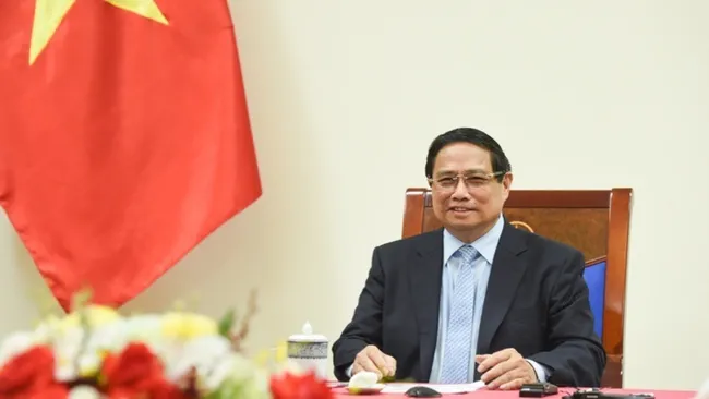 PM Pham Minh Chinh during the phone call. (Photo: Tran Hai)