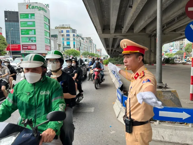 Tai nạn giao thông giảm sâu, xử lý nghiêm vi phạm nồng độ cồn dịp nghỉ lễ