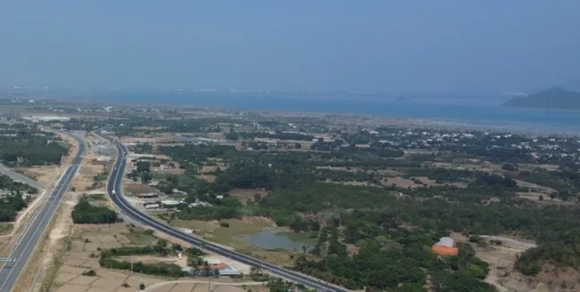 Bổ sung sân bay Vân Phong vào Quy hoạch hệ thống cảng hàng không quốc gia