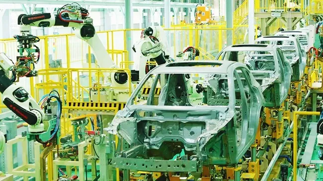 Automated welding line at Thaco Truong Hai Factory. (Photo: NDO)