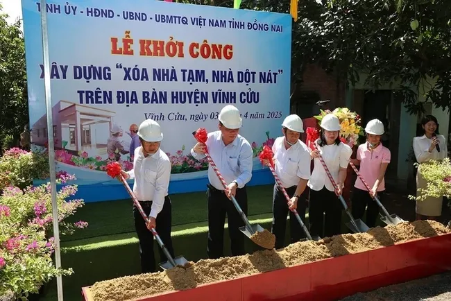 Dong Nai breaks ground for housing construction in Vinh Cuu district on April 3. (Photo: VNA)