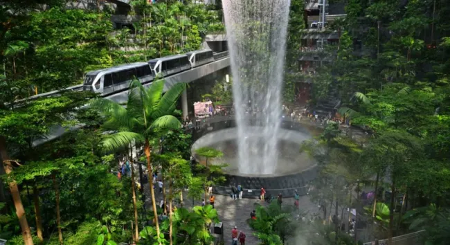 Singapore's Changi Airport (Photo: straitstimes.com)