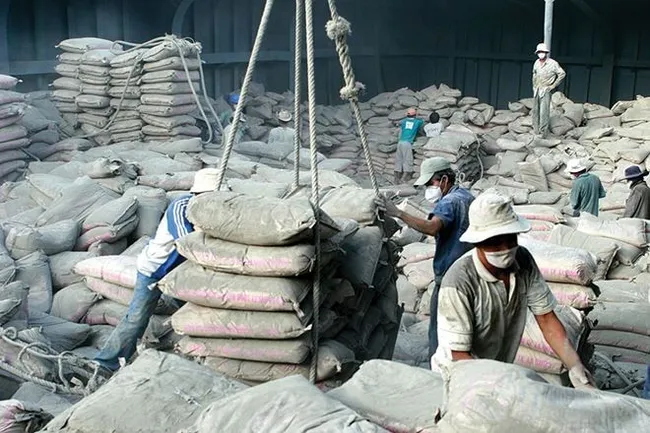 Giảm thuế xuất khẩu clanhke xi măng xuống 5%