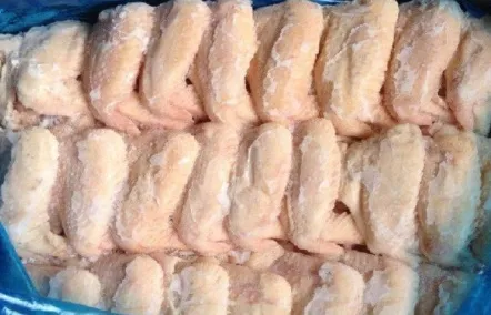 Việt Nam chi 200 - 300 triệu USD mỗi năm nhập gà đông lạnh
