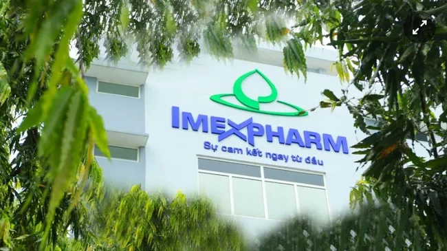 Tập đoàn Trung Quốc chi hơn 5.700 tỉ đồng thâu tóm cổ phần một công ty dược của Việt Nam