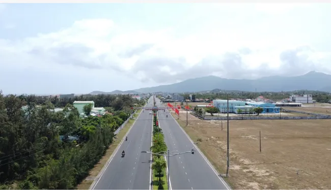 Phú Yên: Mở rộng cửa đón sóng đầu tư khu công nghiệp với hai dự án tỷ đô
