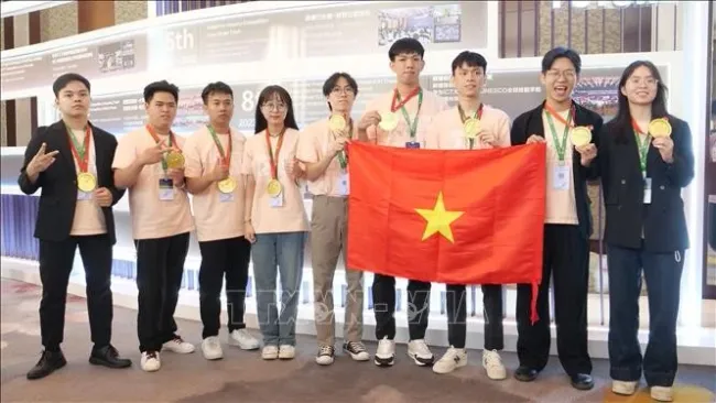 Nine Vietnamese students shine at global ICT competition (Photo: VNA)