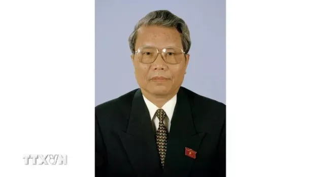 Comrade Tran Duc Luong, former Politburo member, former President of the Socialist Republic of Vietnam. (Photo: VNA)
