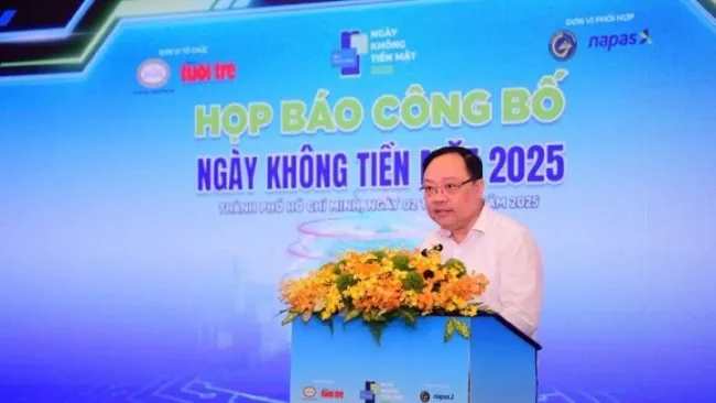 Ngày không tiền mặt thúc đẩy chuyển đổi số