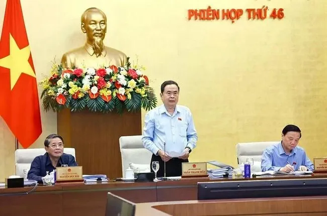 NA Chairman Tran Thanh Man speaks at the session (Photo: VNA)
