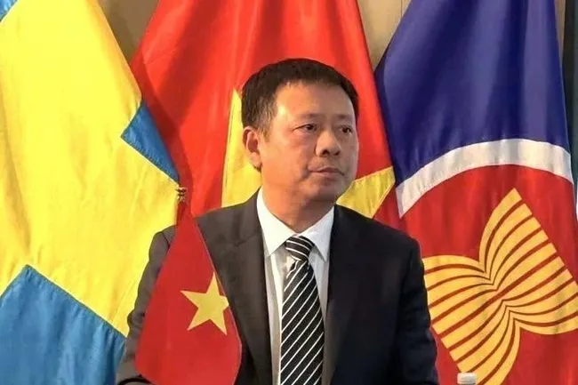 Vietnamese Ambassador to Sweden Tran Van Tuan (Photo published by VNA)