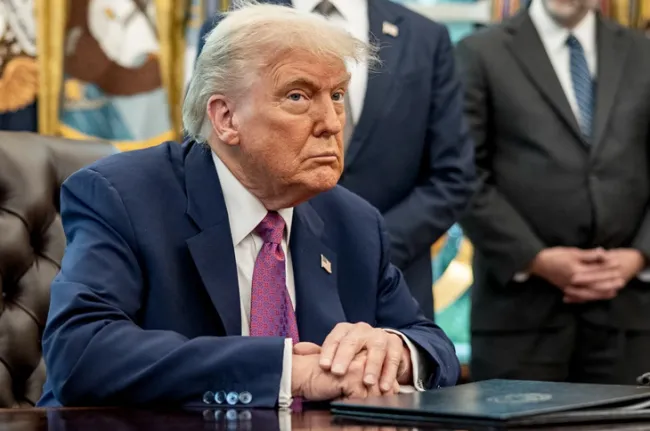 Tổng thống Trump hé lộ thời điểm gửi thư chốt thuế quan với các nước