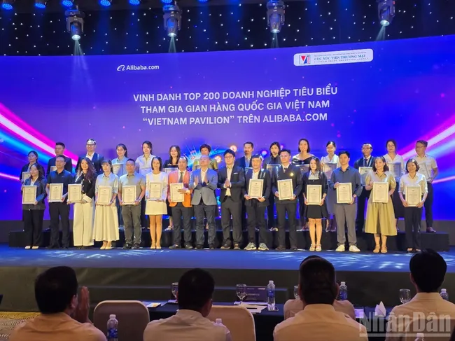 200 doanh nghiệp tiêu biểu góp mặt tại Gian hàng Quốc gia Việt Nam 2025