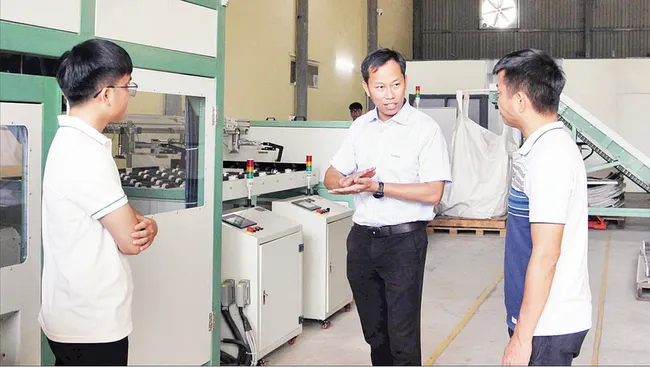 Đột phá công nghệ tái chế: Khép kín vòng đời pin mặt trời