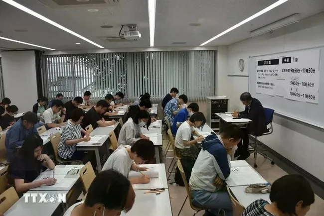 The Vietnamese language proficiency exam sees a record number of candidates. (Photo: VNA)