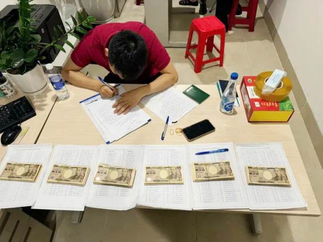 Ngoại tệ lậu qua đường hàng không: Hải quan “lật tẩy” thành công!