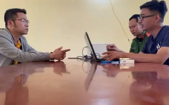 Khởi tố “thần y” chữa bệnh ung thư bằng “niềm tin”