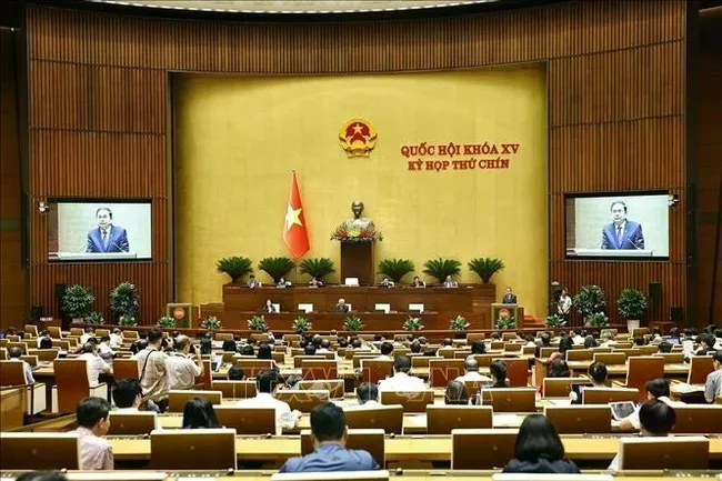 NA Chairman Tran Thanh Man delivers remarks concluding the Q&A session on June 20. (Photo: VNA)