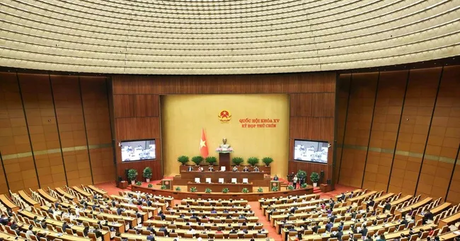 Overview of the closing sitting of the NA's 9th session (Photo: VNA)