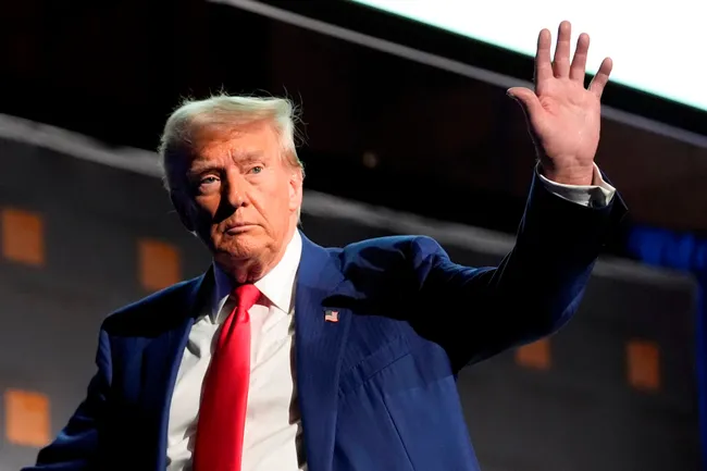 Ông Trump tiếp tục công bố loạt thuế quan mới, cao nhất tới 50%