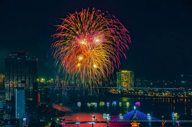 The DIFF 2026 stage has been designed around the concept of convergence, inspired by the image of converging horizons where cultures, time, and emotions meet (Source: DIFF)