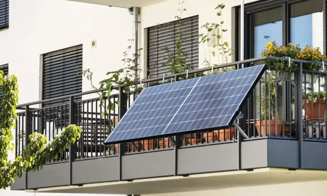 Điện mặt trời ban công “lên ngôi”
