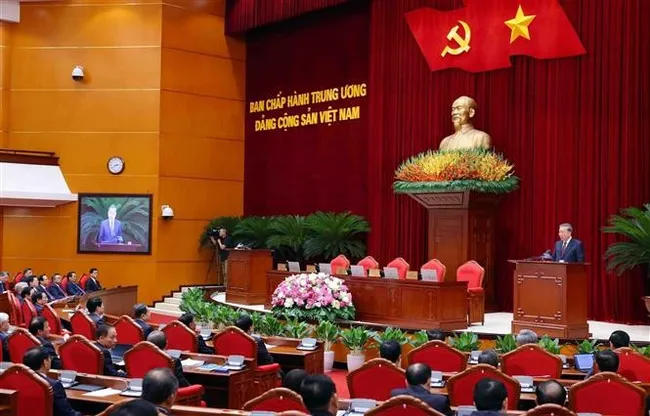 At the closing ceremony of the 13th Party Central Committee's 12th plenum (Photo: VNA)