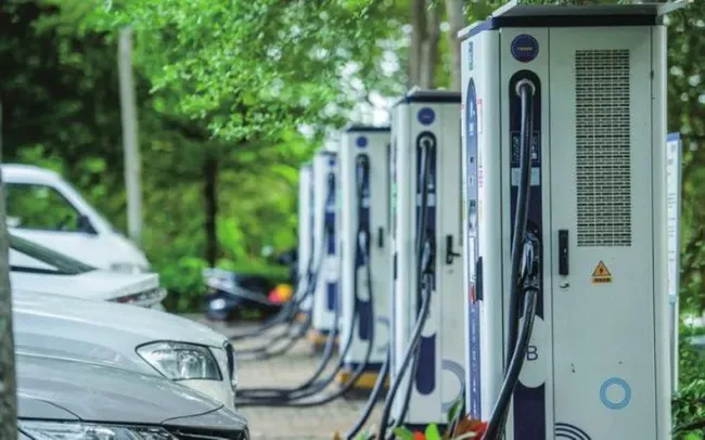 Ô tô năng lượng mới bứt phá tại Trung Quốc