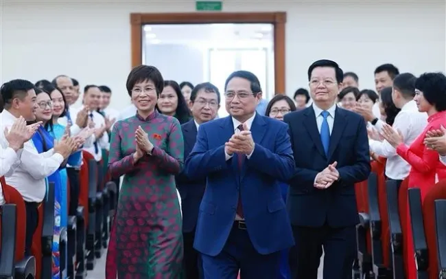 Prime Minister Pham Minh Chinh arriving to the congress (Photo: VNA)