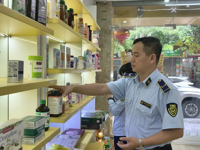 Sau hợp nhất, Lào Cai tăng cường hoạt động chống buôn lậu, gian lận thương mại và hàng giả trên địa bàn