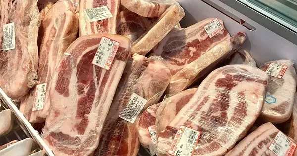 Việt Nam chi 2,55 tỉ USD nhập thịt, sữa