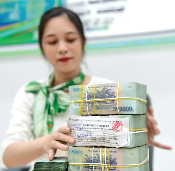 Áp lực nào cho lãi suất cuối năm?