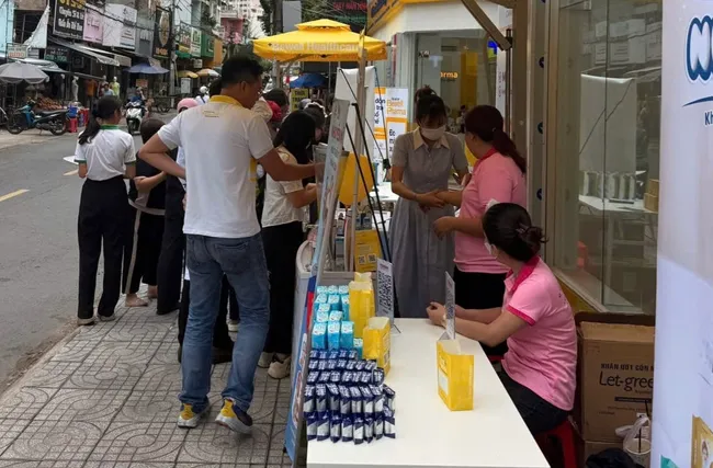 Tư vấn sức khỏe miễn ph&iacute;, lan tỏa h&agrave;nh tr&igrave;nh &ldquo;T&ocirc;i y&ecirc;u Tổ quốc t&ocirc;i&rdquo;- Ảnh 1.