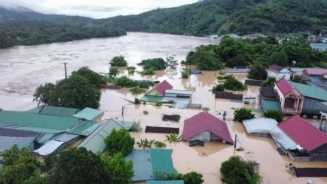 Flooding leaves two dead and missing in Nghe An province (Photo: VNA)