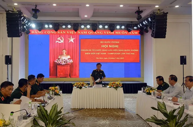 An overview of the working session (Photo: VNA)