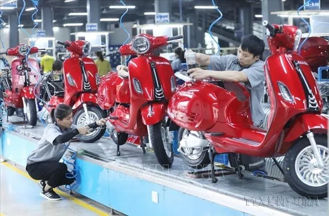 Thị trường xe máy điện bước vào giai đoạn cạnh tranh khốc liệt