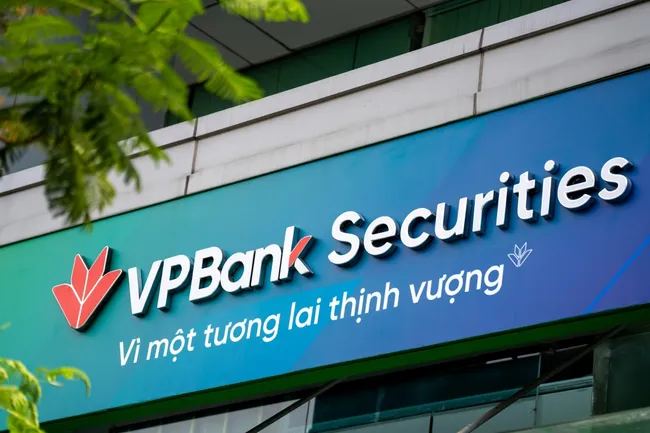 IPO chứng khoán: đòn bẩy mới của các ngân hàng