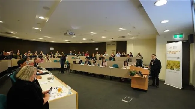 A workshop on Viet Nam’s development in economy, politics, society, environment, and agriculture over the past year is held on August 8 at the Crawford School of Public Policy under the Australian National University (ANU). (Photo: VNA)