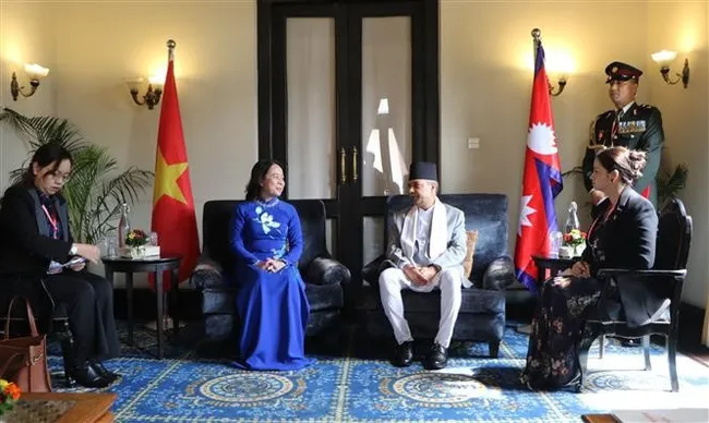 Vietnamese Vice State President Vo Thi Anh Xuan (left) and Nepali Vice President Ram Sahaya Prasad Yadav (Photo: VNA)