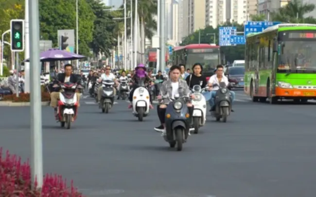 Siết chuẩn nhiên liệu: Cần lộ trình "hài hòa" hơn