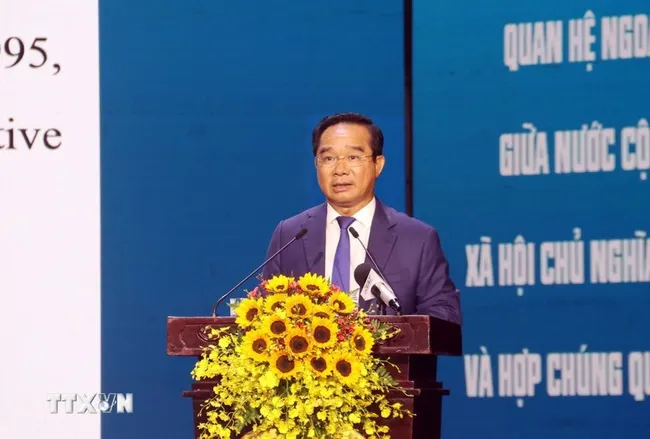 Chairman of the Ho Chi Minh City People’s Committee Nguyen Van Duoc speaks at the event. (Photo: VNA)